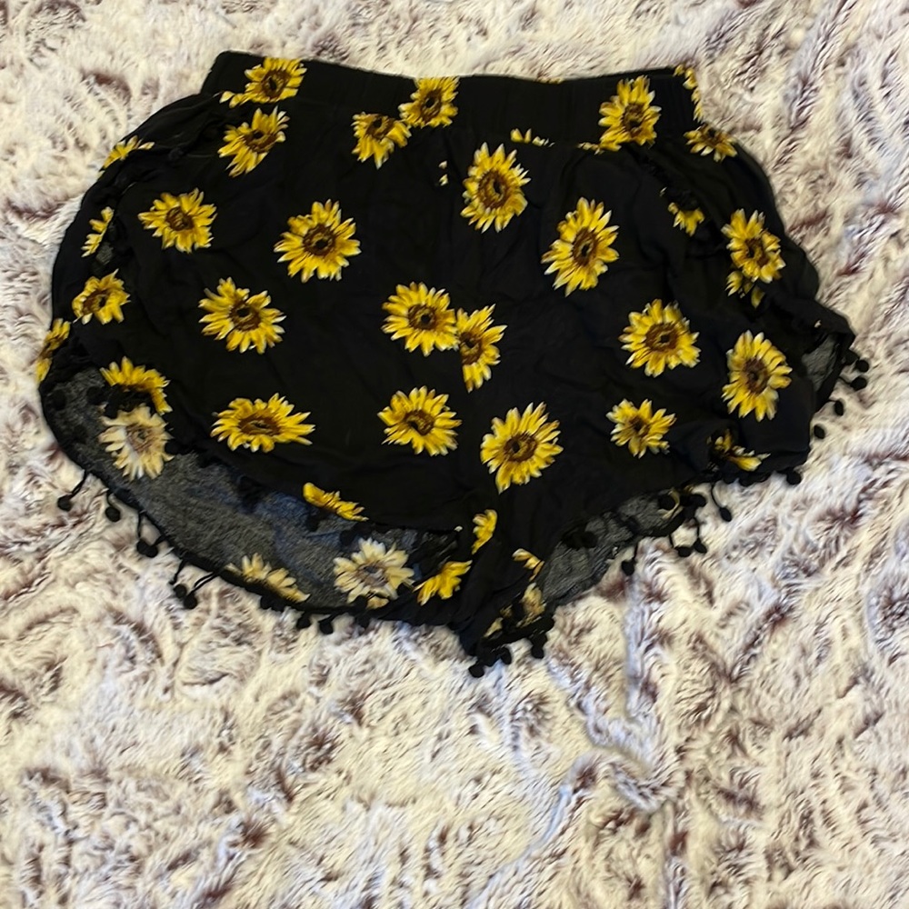 Thin Shorts for Summer